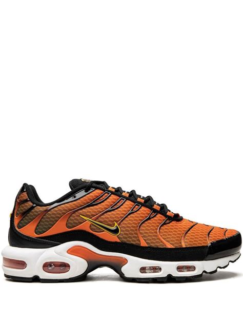 nike air max plus safety orange